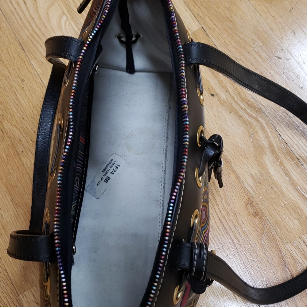 Purse - Picture 3 of 10